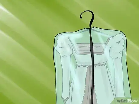 Image titled Dress for a Medieval or Renaissance Wedding Step 12
