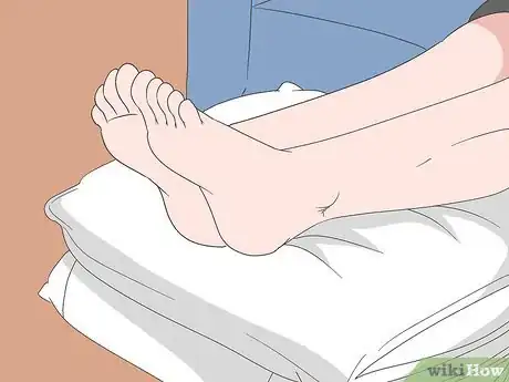 Image titled Heal a Bruised Toe Step 6