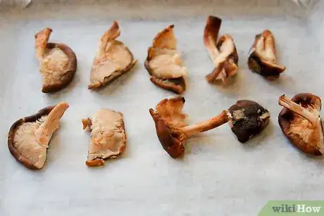 Image titled Dry Mushrooms Step 3