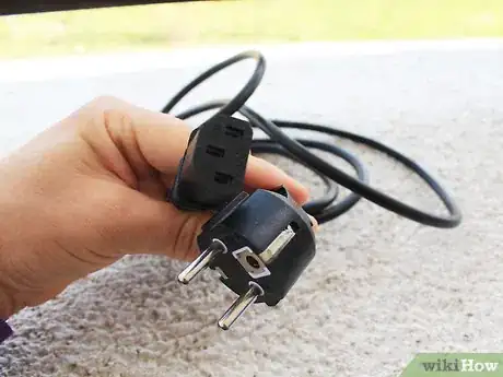 Image titled Connect Cables and Components to a Flat Screen Tv Step 4