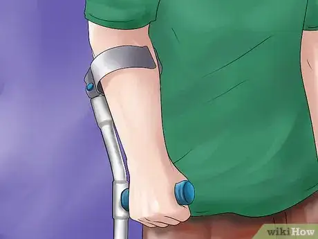 Image titled Fit Crutches Step 8