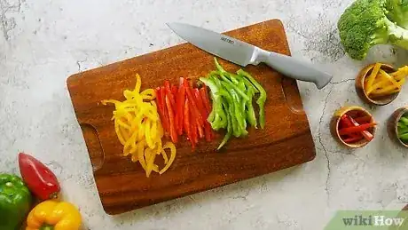 Image titled Make Broccoli and Capsicum Stir Fry Step 1