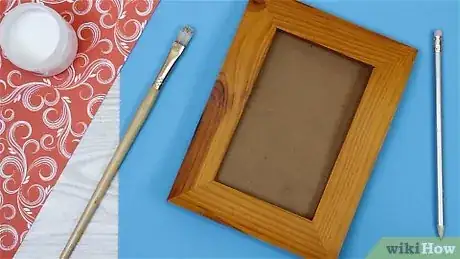 Image titled Make a Decoupage Frame Step 1