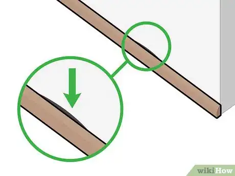 Image titled Remove Quarter Round Trim Step 4