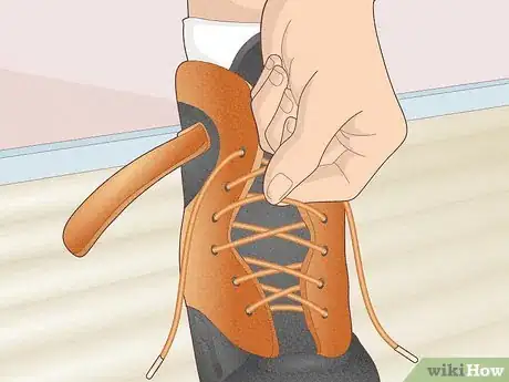 Image titled Lace Roller Hockey Skates Step 4