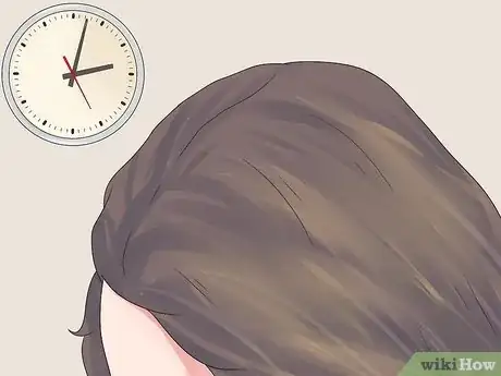 Image titled Bleach Your Hair With Hydrogen Peroxide Step 7