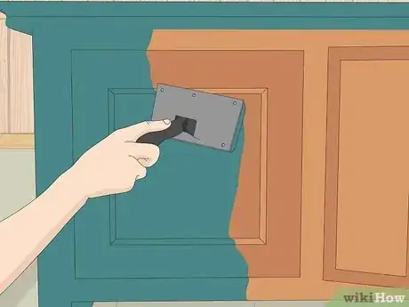 Image titled Create a Sponge Paint Effect on Furniture Step 12