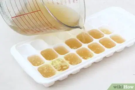 Image titled Freeze Bone Broth Step 1