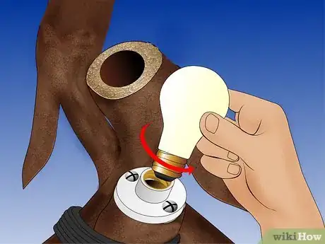 Image titled Make Antler Lamps Step 7