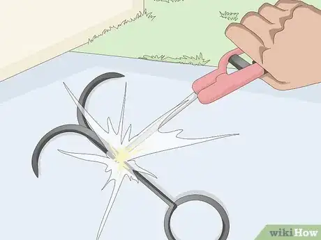 Imagen titulada Make a Grappling Hook Step 17