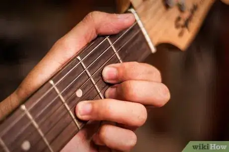 Imagen titulada Be a Good Guitarist Step 4