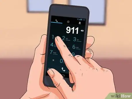 Imagen titulada Treat a Victim of Electrical Shock Step 2