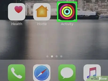 Imagen titulada Add Friends on the Apple Watch Step 1