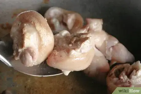 Imagen titulada Cook Paksiw Na Pata Step 1