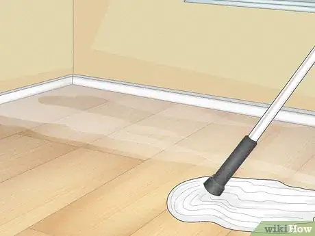 Imagen titulada Wax a Floor Step 10
