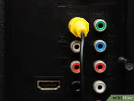 Imagen titulada Hook Up a DVD Player Through a VHS Recorder and TV Step 3