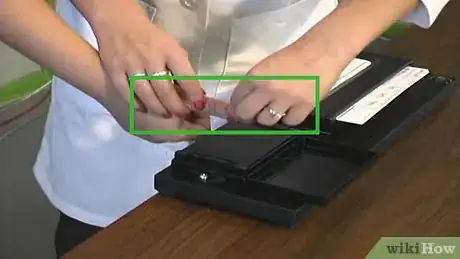 Imagen titulada Take Fingerprints Step 4