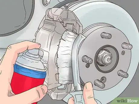Imagen titulada Paint Brake Calipers Step 8