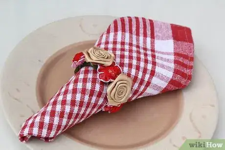 Imagen titulada Make Napkin Rings Step 21