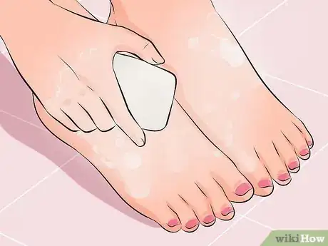 Imagen titulada Make Your Feet Beautiful Step 22