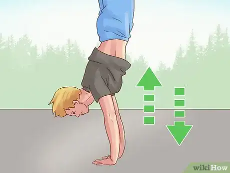 Imagen titulada Do a Human Flag Step 13