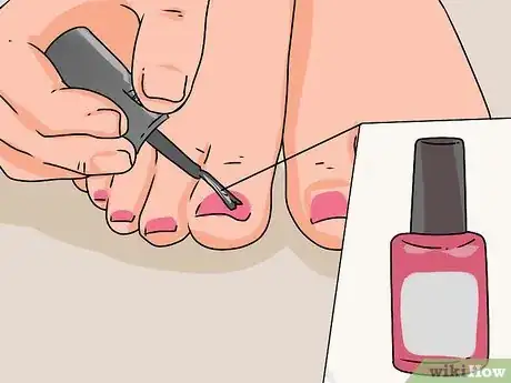 Imagen titulada Make Your Feet Beautiful Step 18