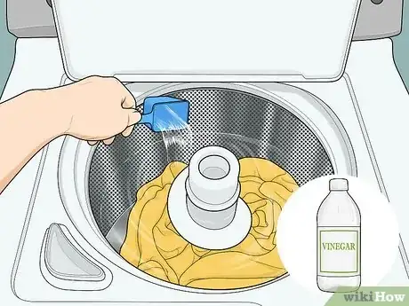 Imagen titulada Remove Iron On Patches Step 14