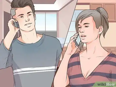 Imagen titulada Get a Guy's Phone Number Step 6