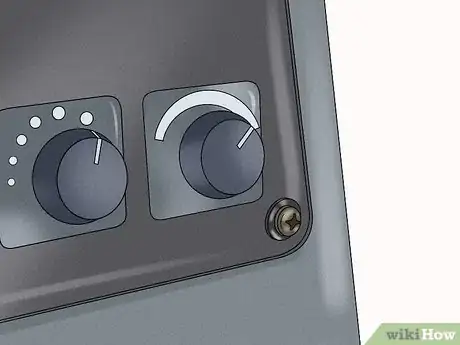 Imagen titulada Operate a Backhoe Step 10