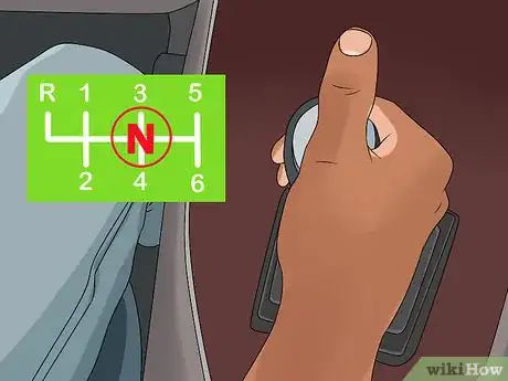 Imagen titulada Drive a Stick Shift Truck Step 6