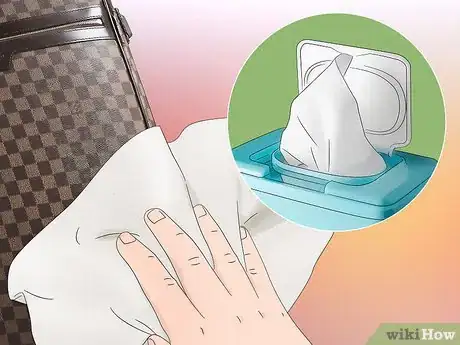 Imagen titulada Clean Louis Vuitton Leather Step 5