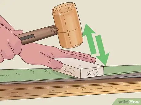 Imagen titulada Felt a Pool Table Step 25