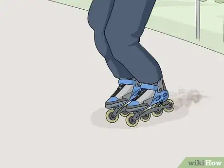 Imagen titulada Stop on Inline Skates Step 13