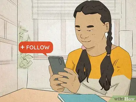 Imagen titulada Approach a Guy at School Step 10