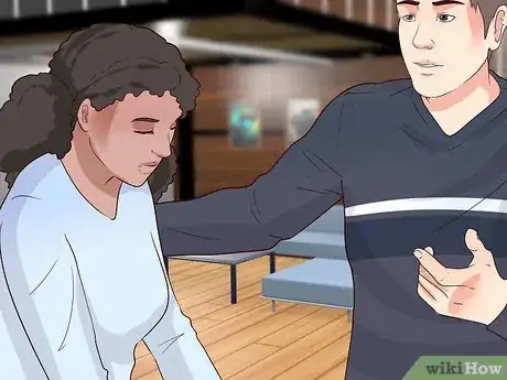 Imagen titulada Assess Level of Consciousness During First Aid Step 7