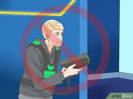 Imagen titulada Be Good at Laser Tag Step 12