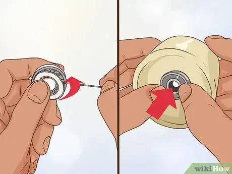 Imagen titulada Get the Bearings out of Skateboard Wheels Step 11