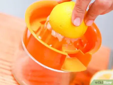 Imagen titulada Make Vanilla Syrup Step 8