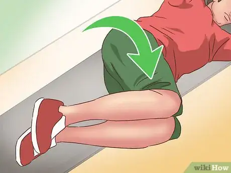 Imagen titulada Do Oblique Crunches Step 3