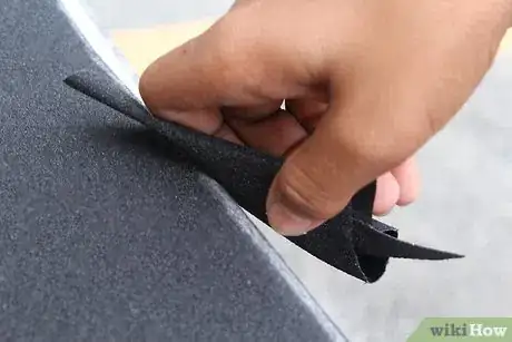 Imagen titulada Build a Skateboard Step 11