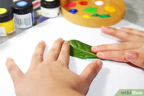Imagen titulada Make Leaf Prints Step 5