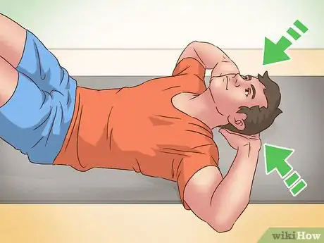 Imagen titulada Do Oblique Crunches Step 2