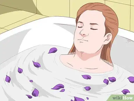 Imagen titulada Make Cramps Go Away Step 1