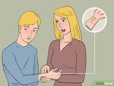 Imagen titulada Tell if Your Teen Is Cutting Step 2
