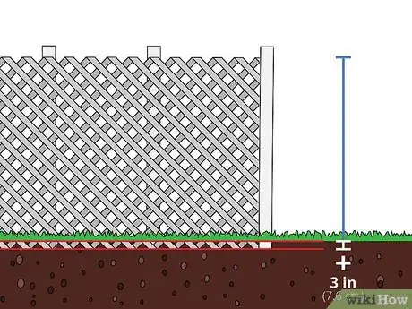 Imagen titulada Cut Plastic Lattice Step 4