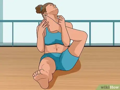 Imagen titulada Put Both of Your Legs Behind Your Head Step 7