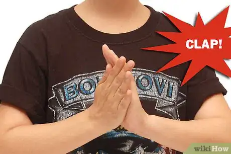 Imagen titulada Do the Boom Snap Clap Hand Game Step 6