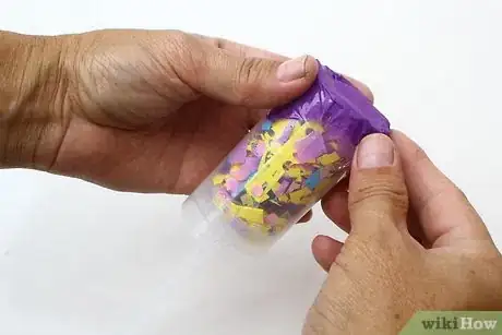 Imagen titulada Make Confetti Poppers Step 13