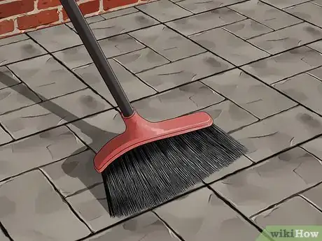 Imagen titulada Clean Stamped Concrete Step 1