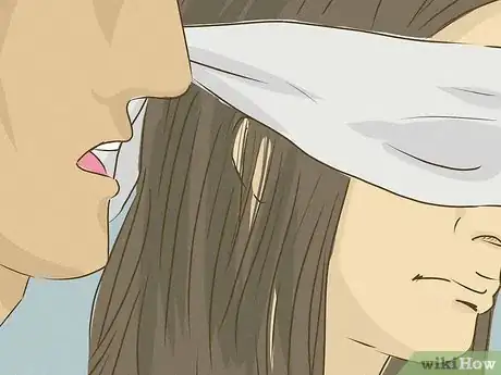 Imagen titulada Survive an Abduction or Hostage Situation Step 10